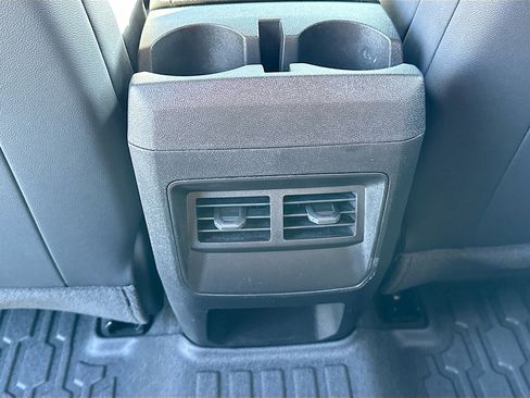 Used 2025 Chevrolet Colorado Trail Boss AWD/4WD image 24