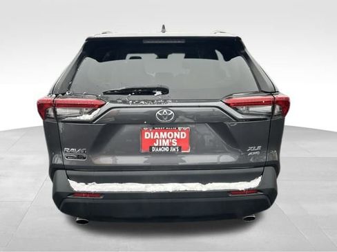 Used 2023 Toyota RAV4 XLE image 17