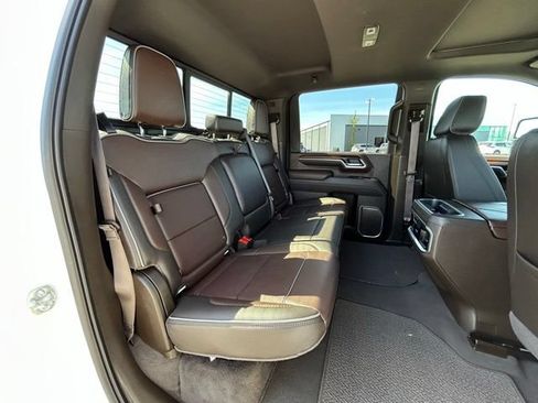 Used 2025 GMC Sierra 3500 Denali w/ Denali Reserve Package AWD/4WD image 50