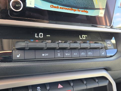 Used 2024 Toyota Tundra SR5 w/ SR5 Premium Package RWD image 20