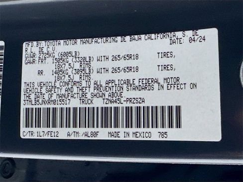 Used 2024 Toyota Tacoma TRD Off-Road image 20