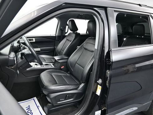 Used 2024 Ford Explorer Limited image 11