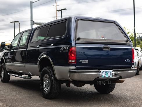 Used 2002 Ford F250 XLT AWD/4WD image 9