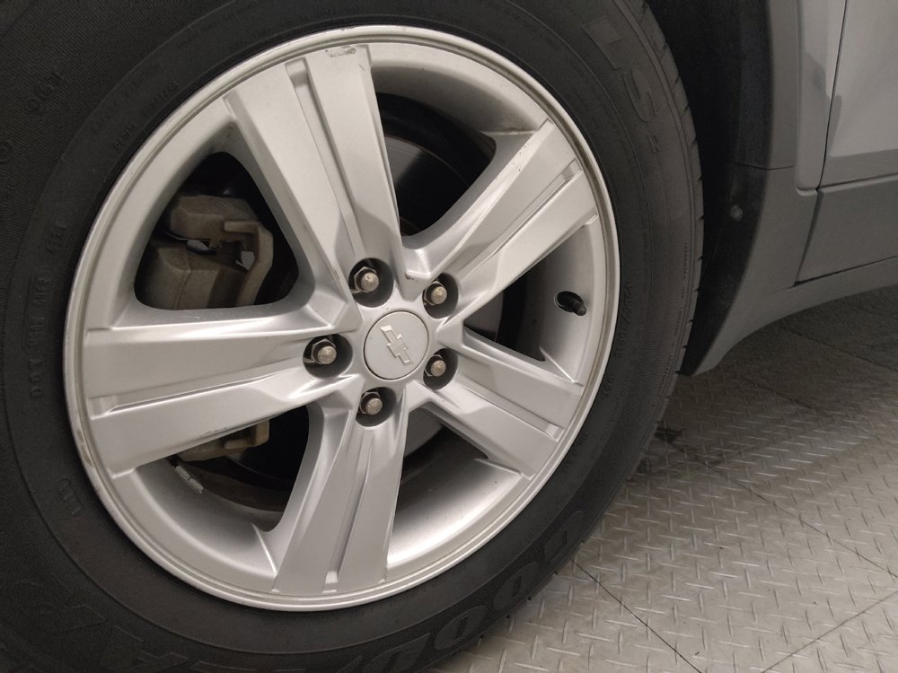 Used 2020 Chevrolet Trax LT FWD image 31