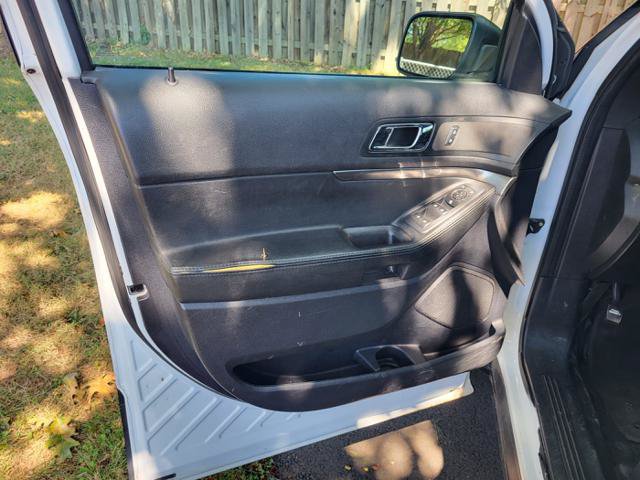 Used 2016 Ford Explorer 4WD Police Interceptor image 5