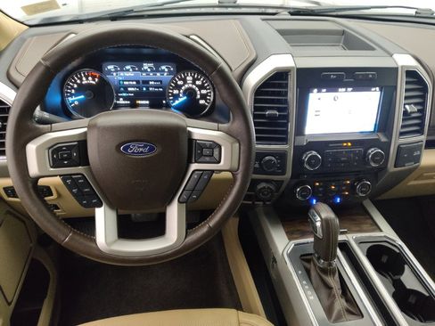 Used 2018 Ford F150 Lariat w/ Trailer Tow Package AWD/4WD image 22