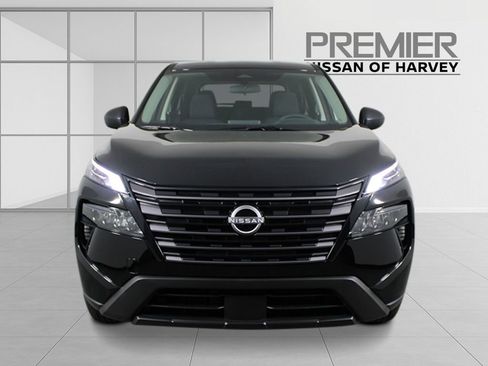 New 2026 Nissan Rogue S FWD image 8