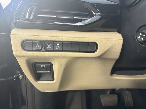 Certified 2023 Acura MDX SH-AWD image 16