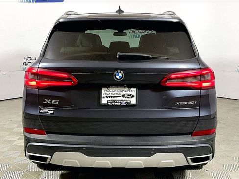 Used 2019 BMW X5 xDrive40i w/ Luxury Seating Package AWD/4WD image 4