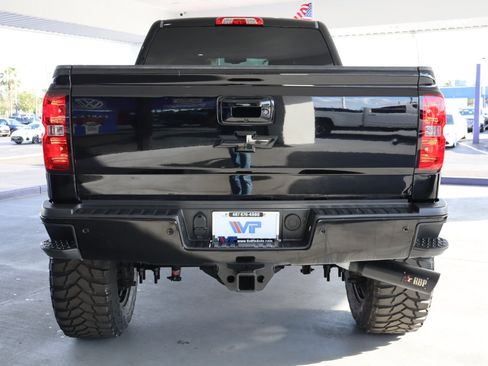 Used 2015 Chevrolet Silverado 2500 LTZ image 8