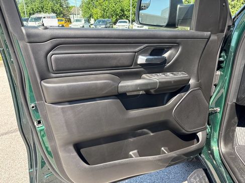 New 2026 RAM 1500 Express AWD/4WD image 8