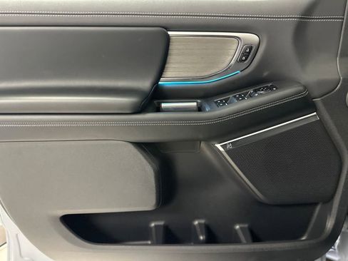 New 2025 Ford Expedition Platinum w/ Driver's Package image 22