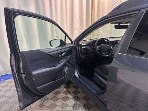 Certified 2025 Subaru Outback Premium image 11