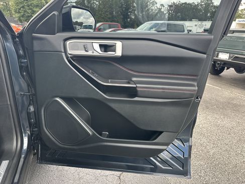 Used 2024 Ford Explorer ST-Line w/ Class IV Trailer Tow Package image 15