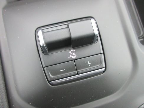 New 2026 GMC Sierra 2500 AT4 w/ AT4 Premium Plus Package image 22