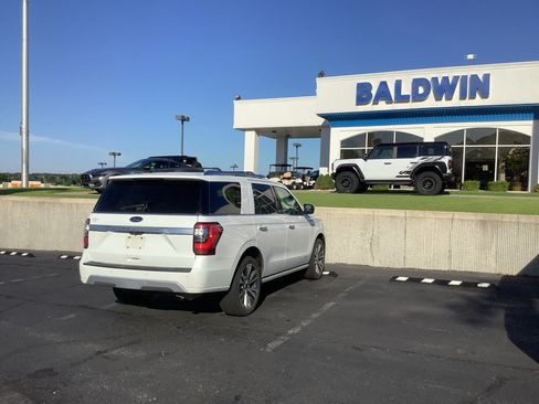 Used 2020 Ford Expedition Platinum AWD/4WD image 7