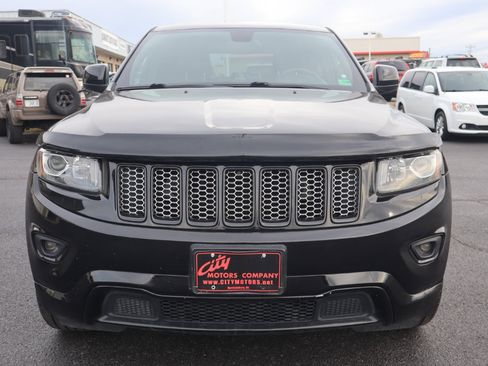 Used 2015 Jeep Grand Cherokee Altitude image 21
