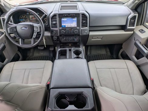 Used 2016 Ford F150 XLT w/ Equipment Group 302A Luxury AWD/4WD image 8