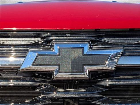 New 2026 Chevrolet Trax RS image 17