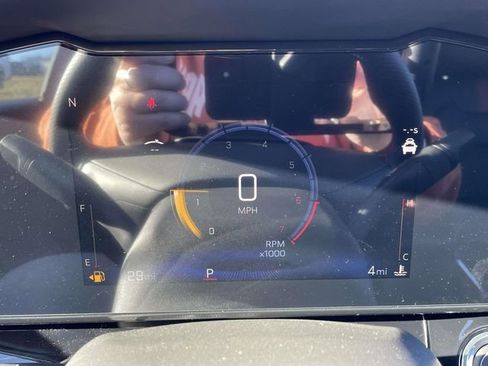 New 2026 Chevrolet Trax RS w/ Sunroof Package image 19