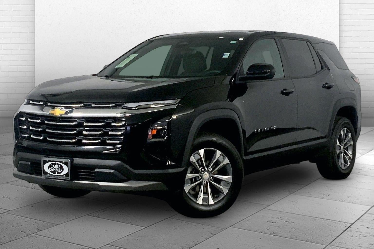 Used 2025 Chevrolet Equinox LT FWD image 12