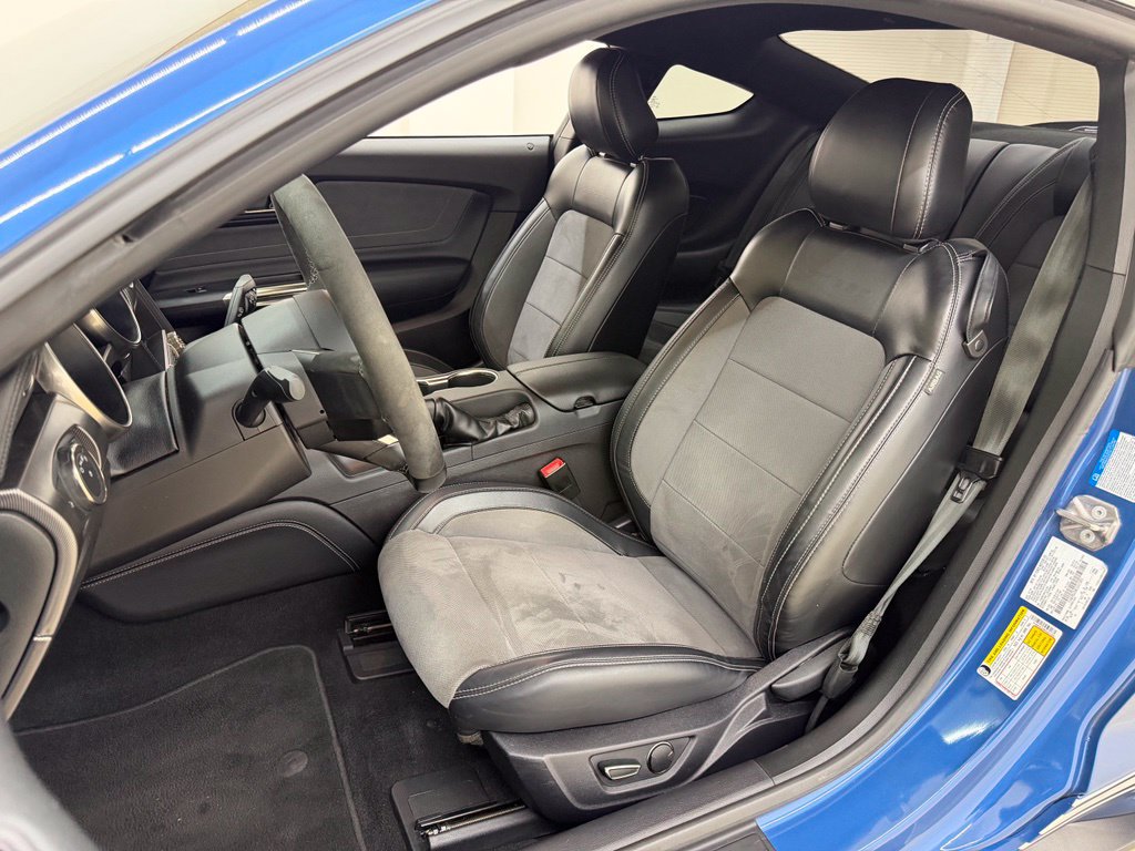 Used 2019 Ford Mustang Shelby GT350 w/ Technology Package RWD image 20