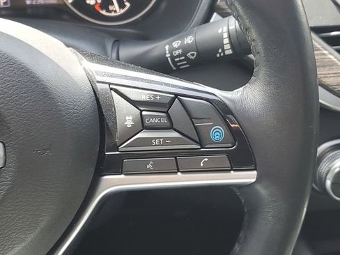 Used 2019 Nissan Altima 2.5 SL FWD image 16