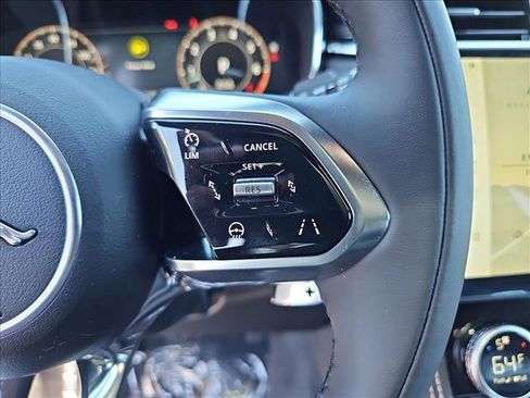 New 2026 Jaguar F-PACE R-Dynamic S image 16