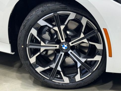 Used 2026 BMW 330i xDrive Sedan w/ Premium Package AWD/4WD image 7
