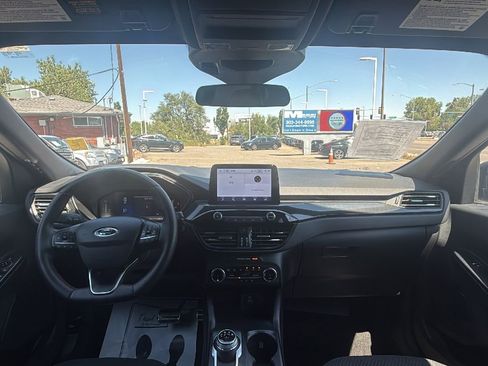 Used 2024 Ford Escape ST-Line image 14