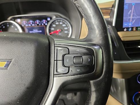 Used 2021 Chevrolet Tahoe Premier w/ Premium Package image 24