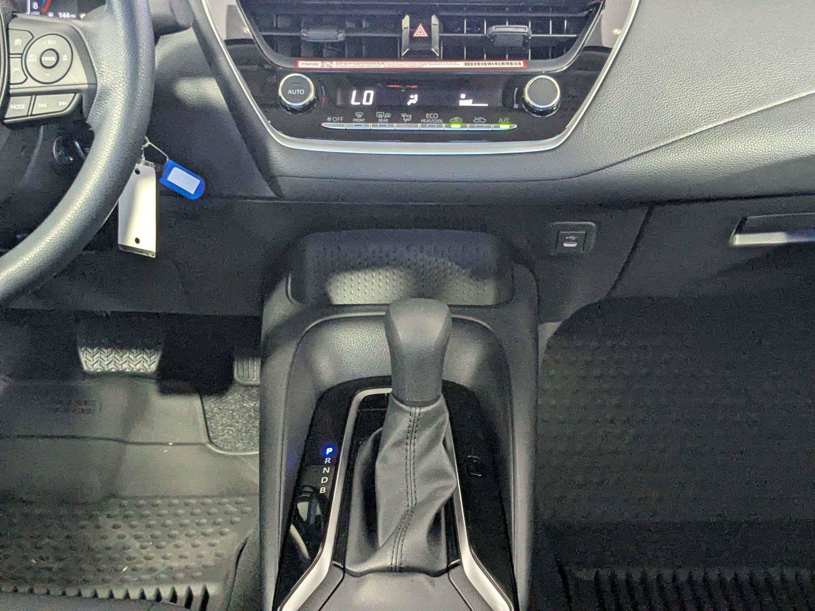 New 2027 Toyota Corolla LE FWD image 24