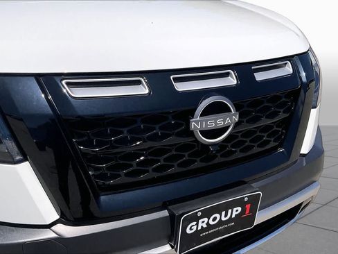 Used 2025 Nissan Pathfinder Rock Creek AWD/4WD image 29
