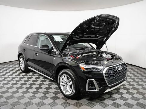 Used 2023 Audi Q5 2.0T Premium w/ Convenience Package AWD/4WD image 34