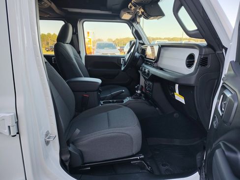 New 2025 Jeep Wrangler Willys image 29