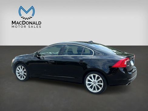 Used 2016 Volvo S60 T5 Inscription Platinum FWD image 5