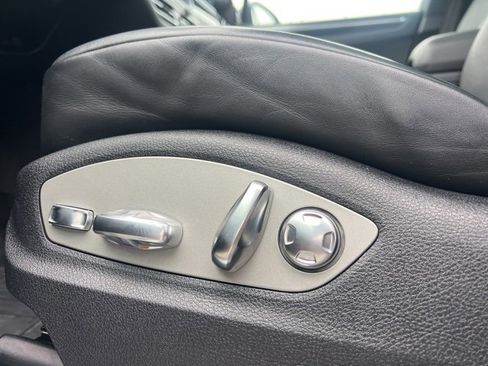 Used 2021 Porsche Macan S image 20