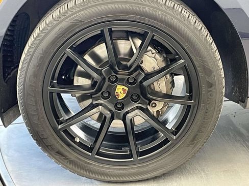 Used 2018 Porsche Macan S AWD/4WD image 11