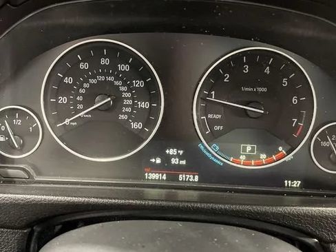 Used 2015 BMW 328i xDrive Sedan AWD/4WD image 30
