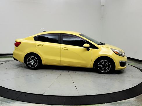 Used 2016 Kia Rio LX w/ Power Package FWD image 4