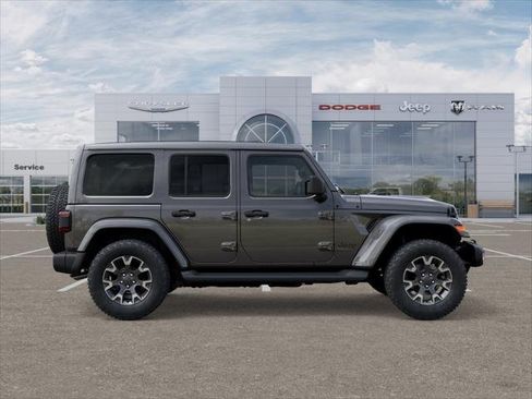 New 2025 Jeep Wrangler Unlimited Sahara AWD/4WD image 47