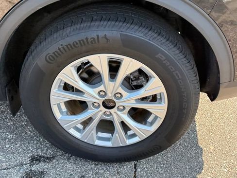 Certified 2024 Ford Escape Active AWD/4WD image 5