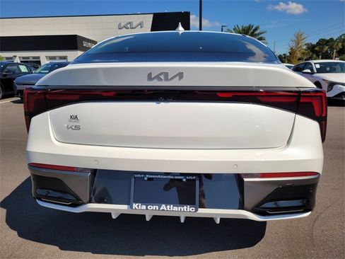 New 2025 Kia K5 LXS image 10