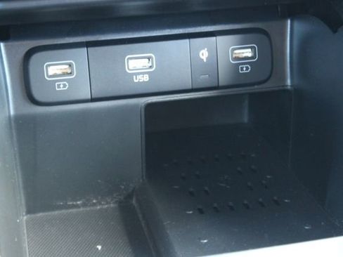 Certified 2023 Kia Sorento S AWD/4WD image 10