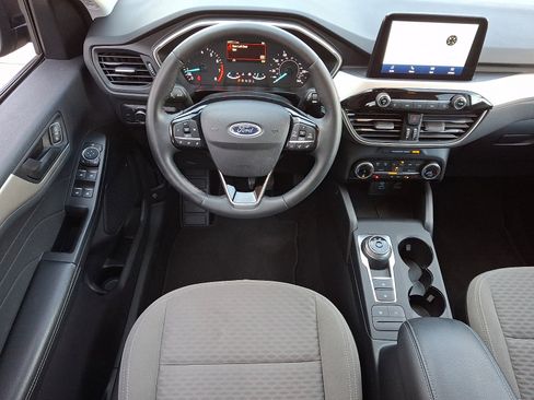 Certified 2022 Ford Escape SE w/ SE Sport Appearance Package image 13