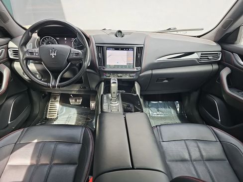 Used 2021 Maserati Levante S GranSport AWD/4WD image 14