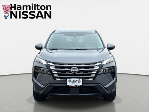 Used 2026 Nissan Rogue SV image 6