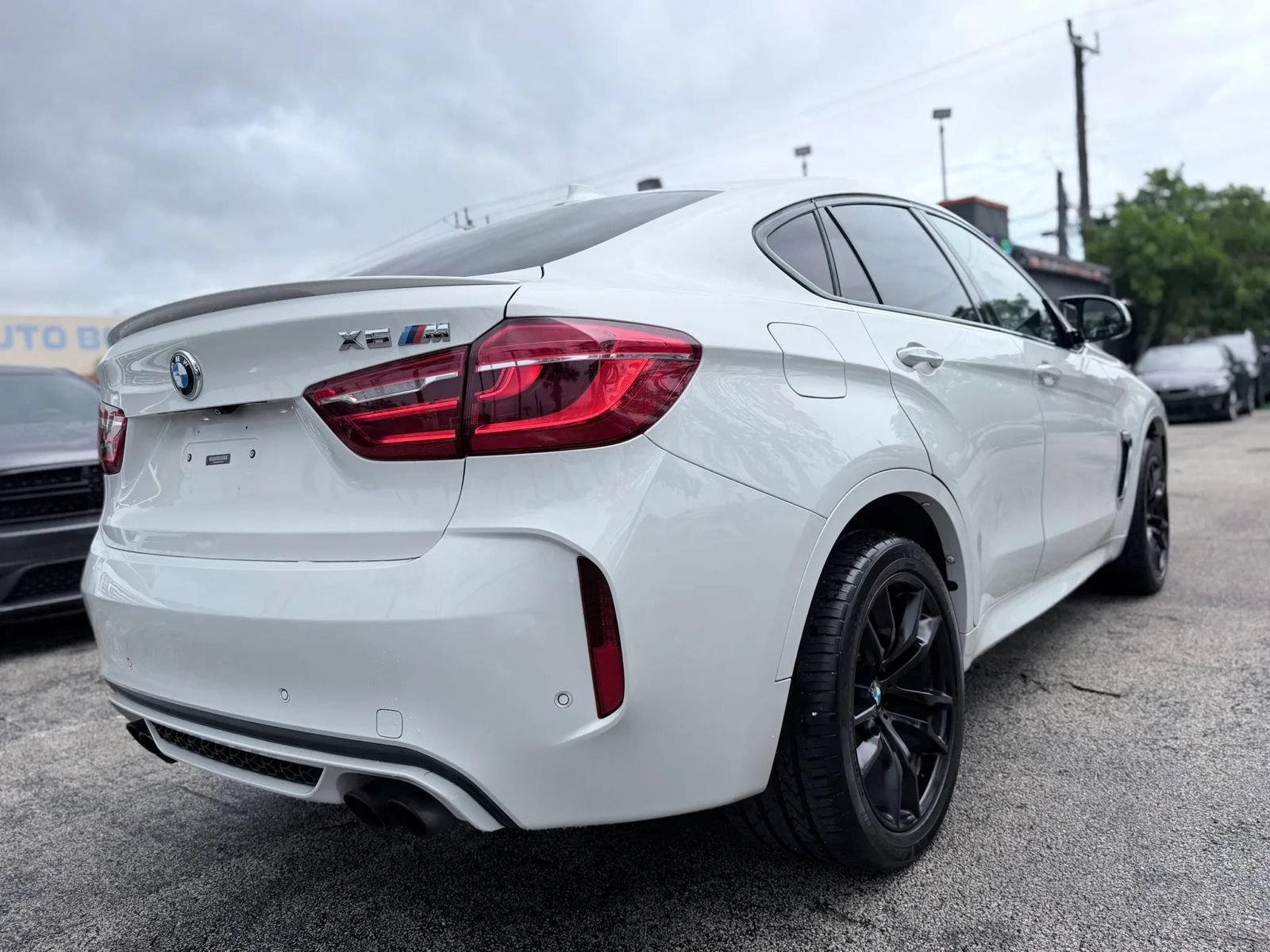 Used 2016 BMW X6 M AWD/4WD image 22