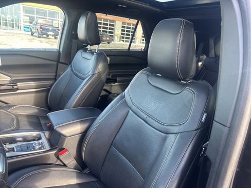 Used 2023 Ford Explorer ST w/ Equipment Group 401A image 26