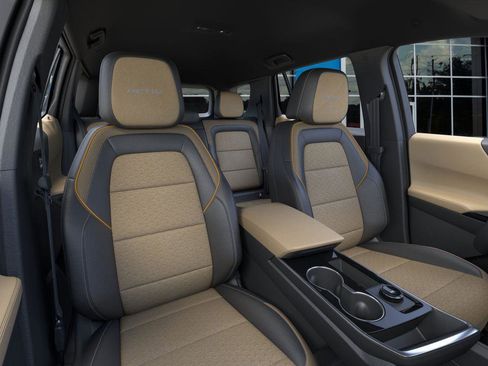 New 2026 Chevrolet Equinox ACTIV w/ Convenience Package III image 16